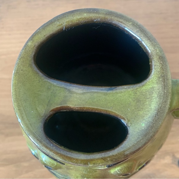 Vintage Holiday Designs USA Green Handlebar Mustache Ceramic Shaving Mug - Picture 7 of 15